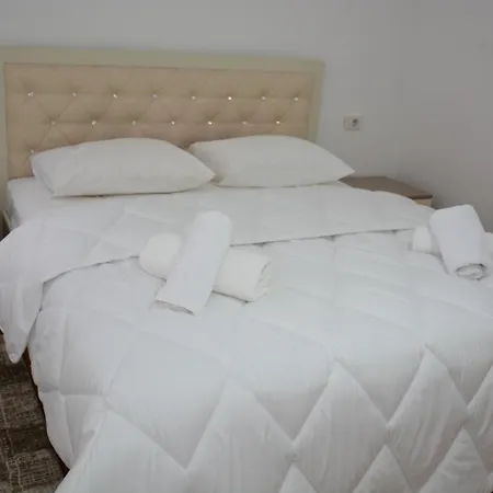 Qetesia Apartment *