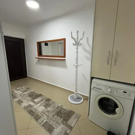 Apartment Qetesia Corovode
