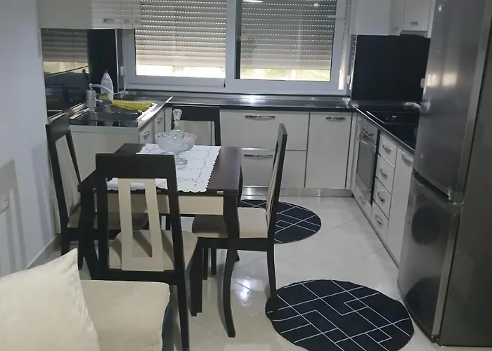 Qetesia Apartment