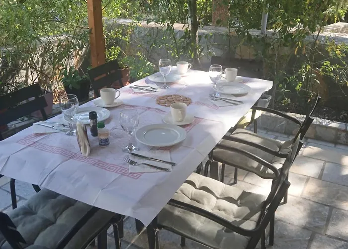 Apartment Qetesia Corovode